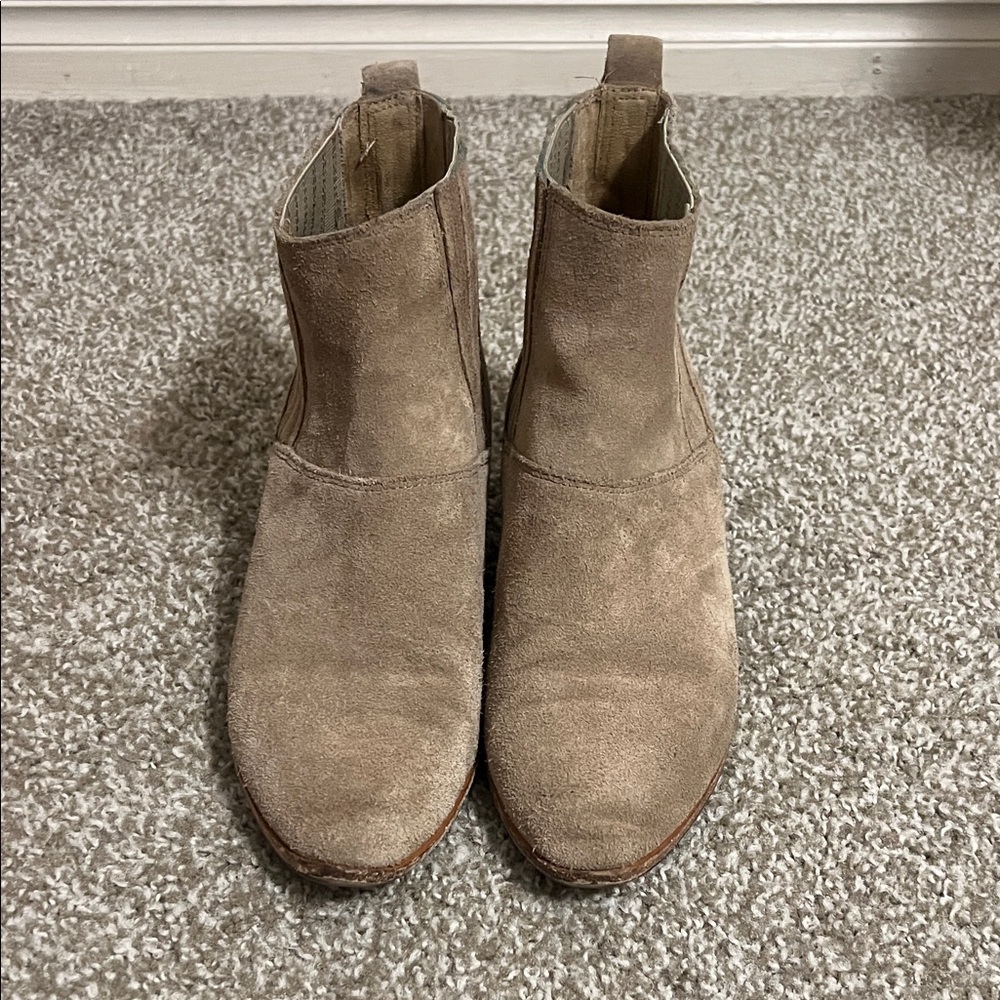 Hush Puppies Women’s Sierra Chelsea Boot